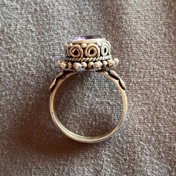 Tiger Mountain Sterling Silver Amethyst Ring - Picture 3 of 7